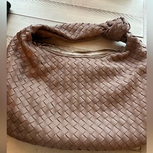 Urban Expressions Woven Shoulder Bag